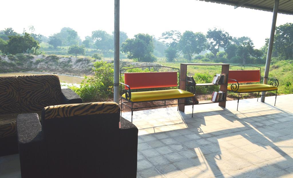 Wild Panthera Yala Tissamaharama Exterior photo