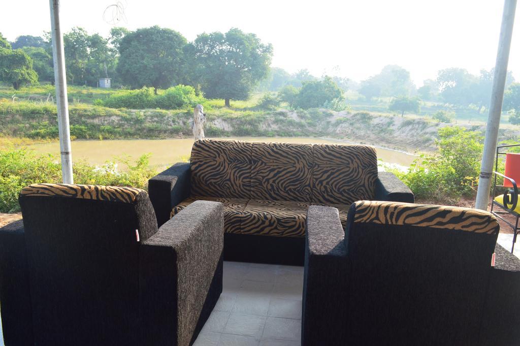 Wild Panthera Yala Tissamaharama Exterior photo